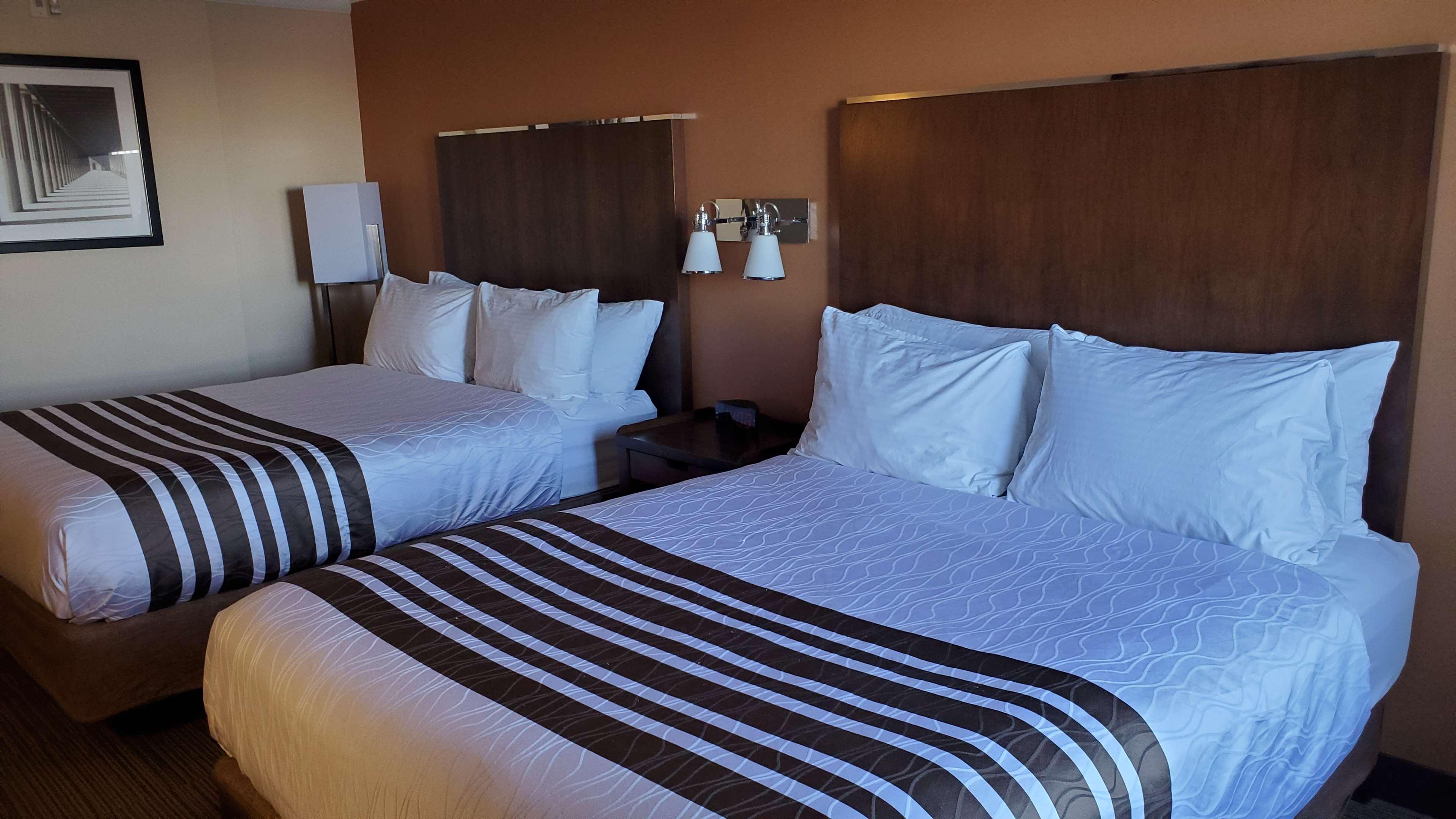 Best Western Plus Waterloo Esterno foto